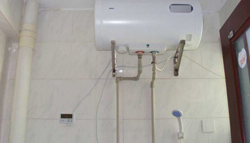 电热水器温度显示高为啥不出热水,水压不够电热水器不出热水怎么办