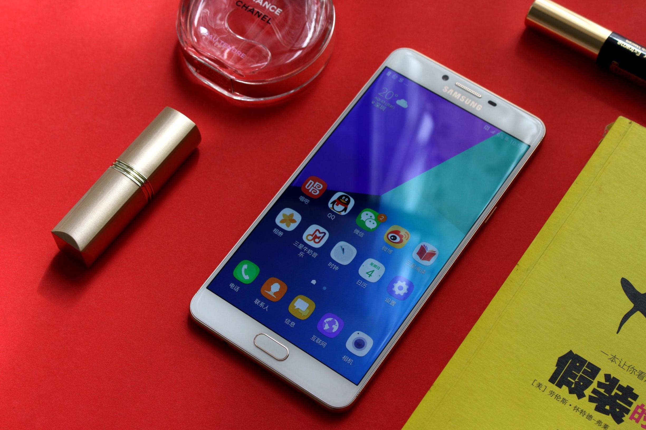 大屏续航高拍照好,三星galaxyc9pro现在还能用吗