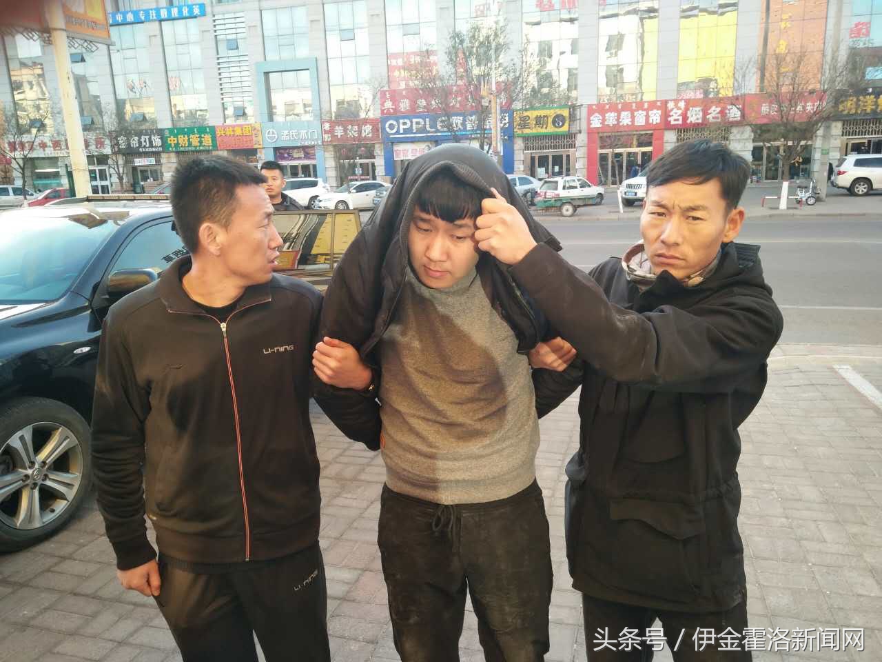 一场映客引发的血案伊旗“12.08”专案组民警凯旋(组图)