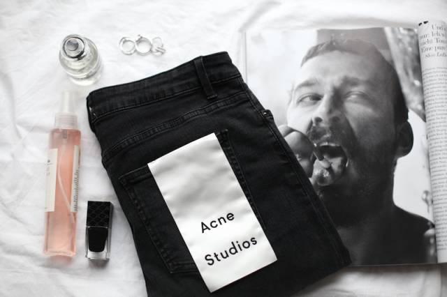 acnestudios羽绒服仿品,acnestudios卫衣做旧