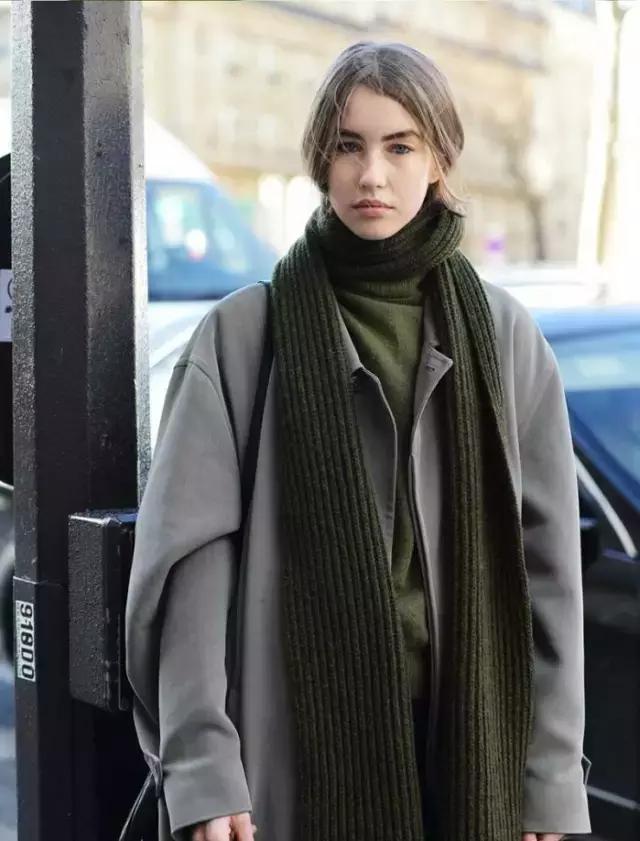 随随便便买一柜子围巾，不如花血本买这三条