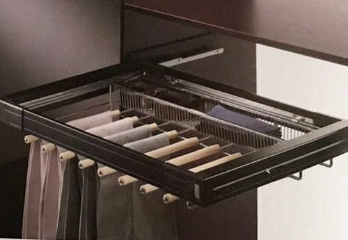 衣柜收纳用什么裤架好用,你的衣柜怎么样