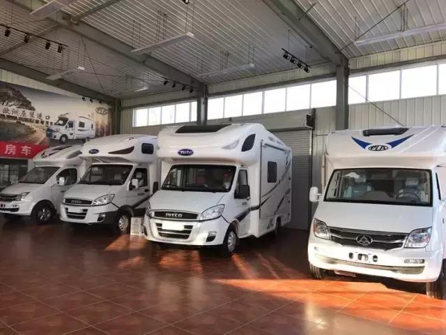 亚特房车新经典,房车依维柯亚特