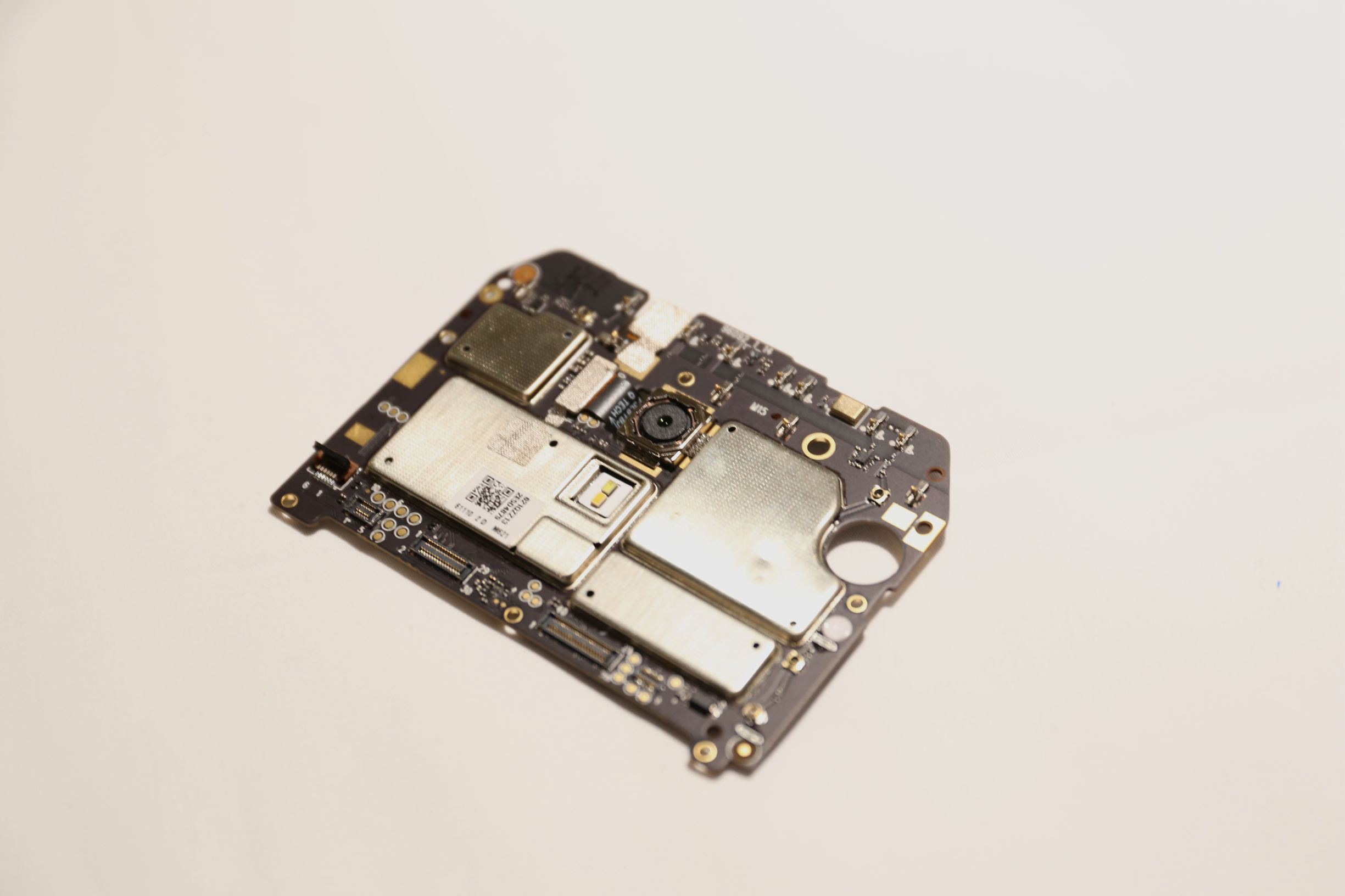 魅蓝note5拆后盖图解,魅蓝note5拆解视频教程