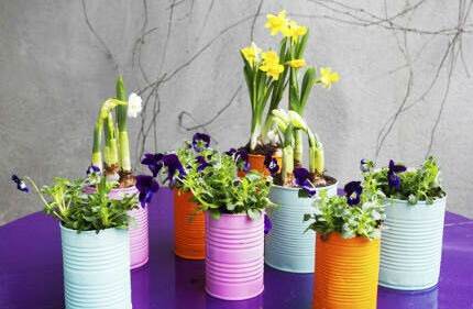 用完的奶粉罐可以做成小凳子,宝宝的奶粉罐用完了要怎么做手工