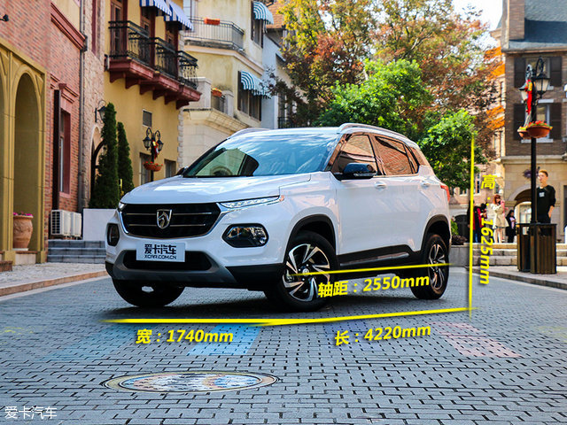 外观设计很大胆实拍东风风行t5evo,外观设计有亮点内饰精美动力强悍