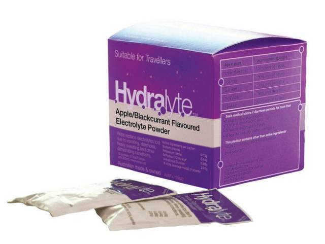 宝宝经常发烧感冒家里备什么药,天气寒冷宝宝感冒