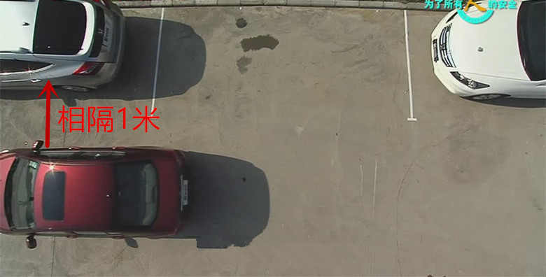 侧方停车位正确的倒车方法,新手倒车停车最笨办法