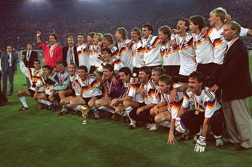 世界杯最年轻进球贝利,老马足球贝利