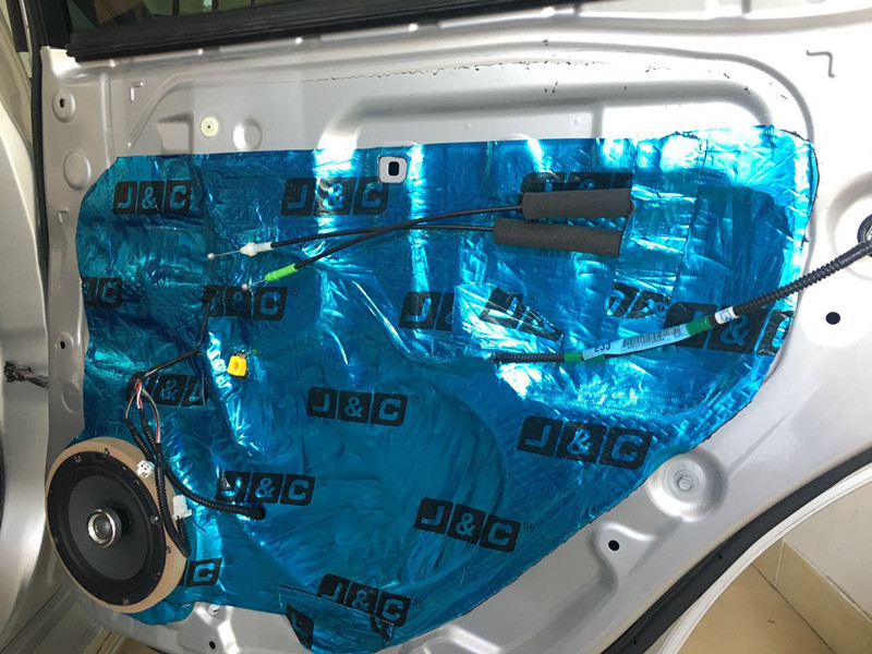 鍘﹂棬鎮﹀０姹借溅闊冲搷鏀硅,鍘﹂棬姹借溅闊冲搷鏀硅绂忕壒閿愰檯