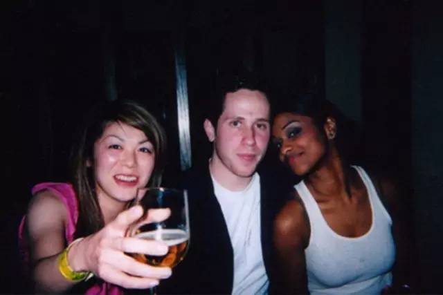 20年前那些在Supreme店里混的最屌的板仔们，现在在干嘛