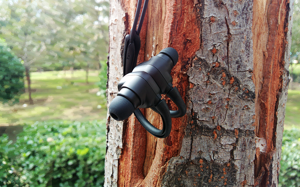 自由的沉浸在运动和音乐的世界里--运动音乐蓝牙耳机