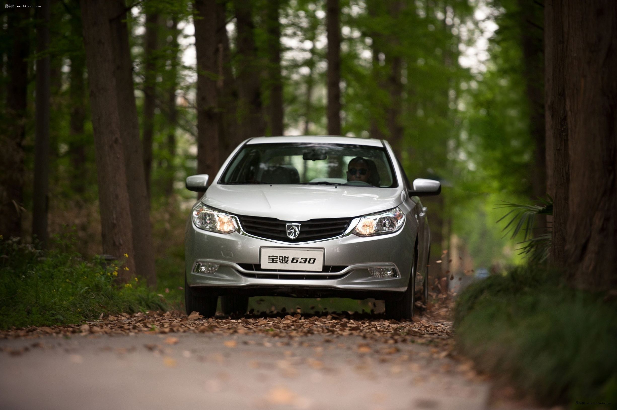 6万左右买吉利还是奇瑞好,6万左右艾瑞泽7