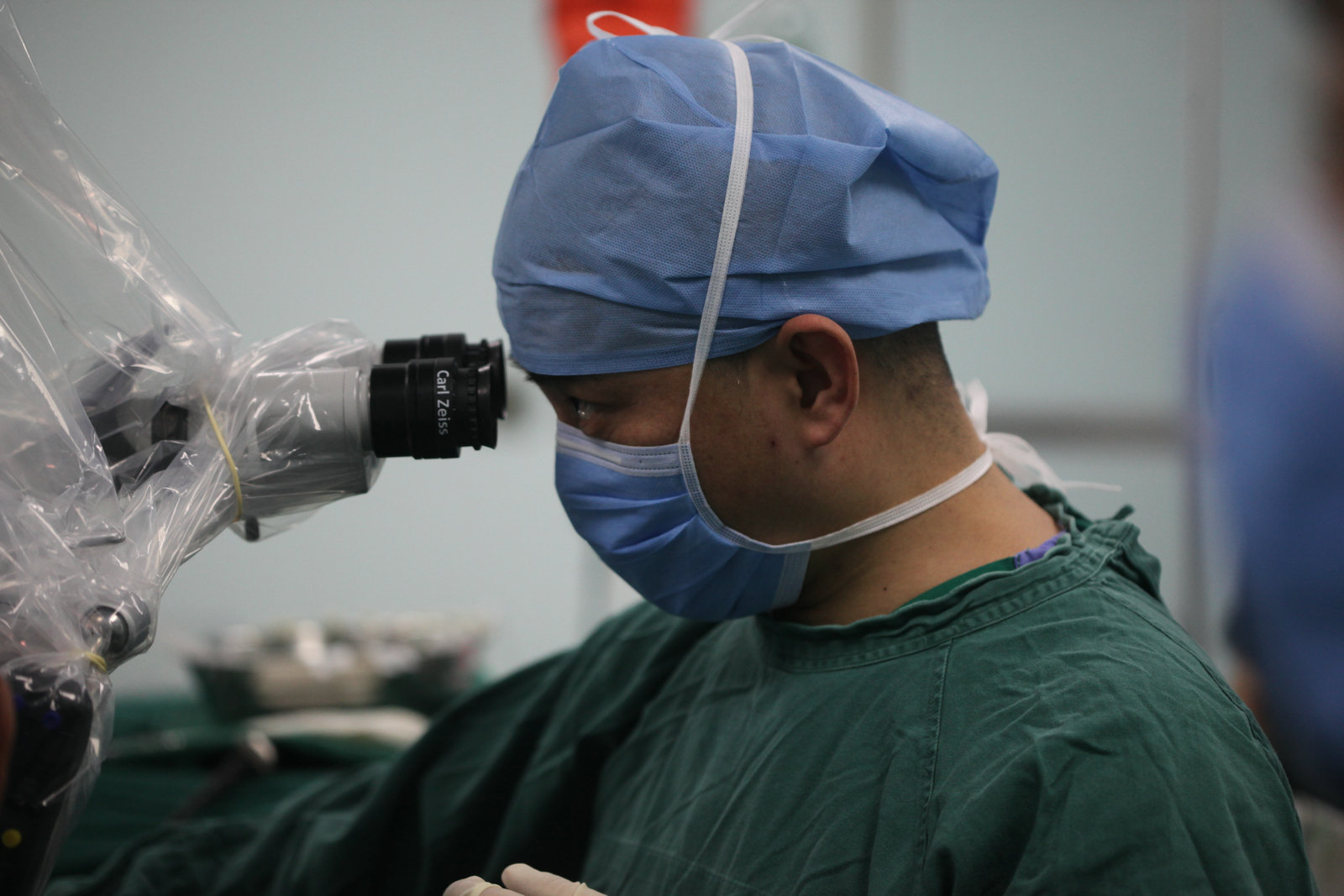 神经外科纪实视频,显微神经外科手术费用