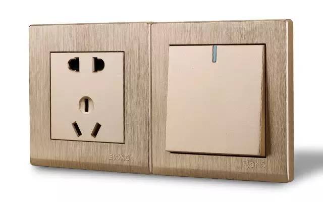 开关插座脏了怎么弄,开关插座保护妙招