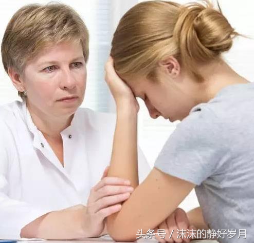 孕吐是孕期的一种正常反应，与宝宝性别和健康都无关