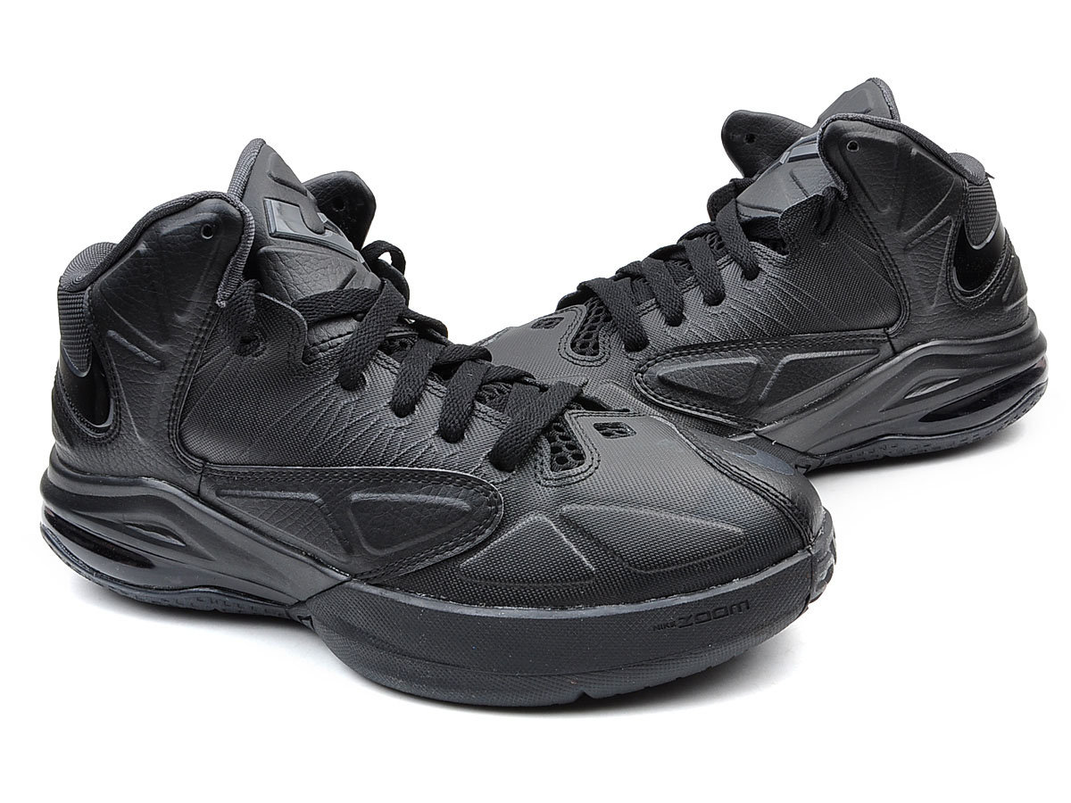 詹姆斯使节系列,詹姆斯使节系列球鞋