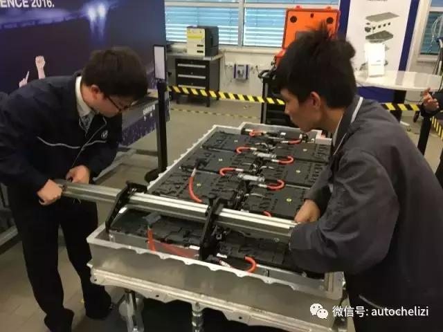 宝马销售是怎么卖车的,现在卖汽车越来越难了