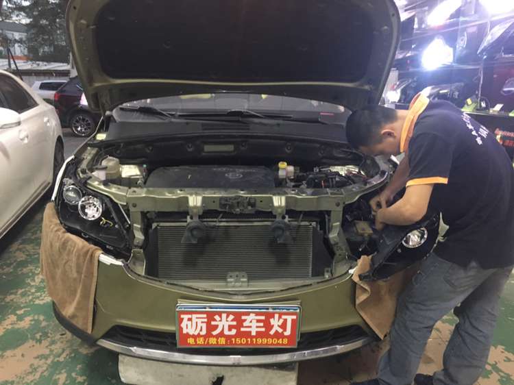 宝骏560原厂大灯广西彤明车灯,宝骏560改led双光透镜路面效果