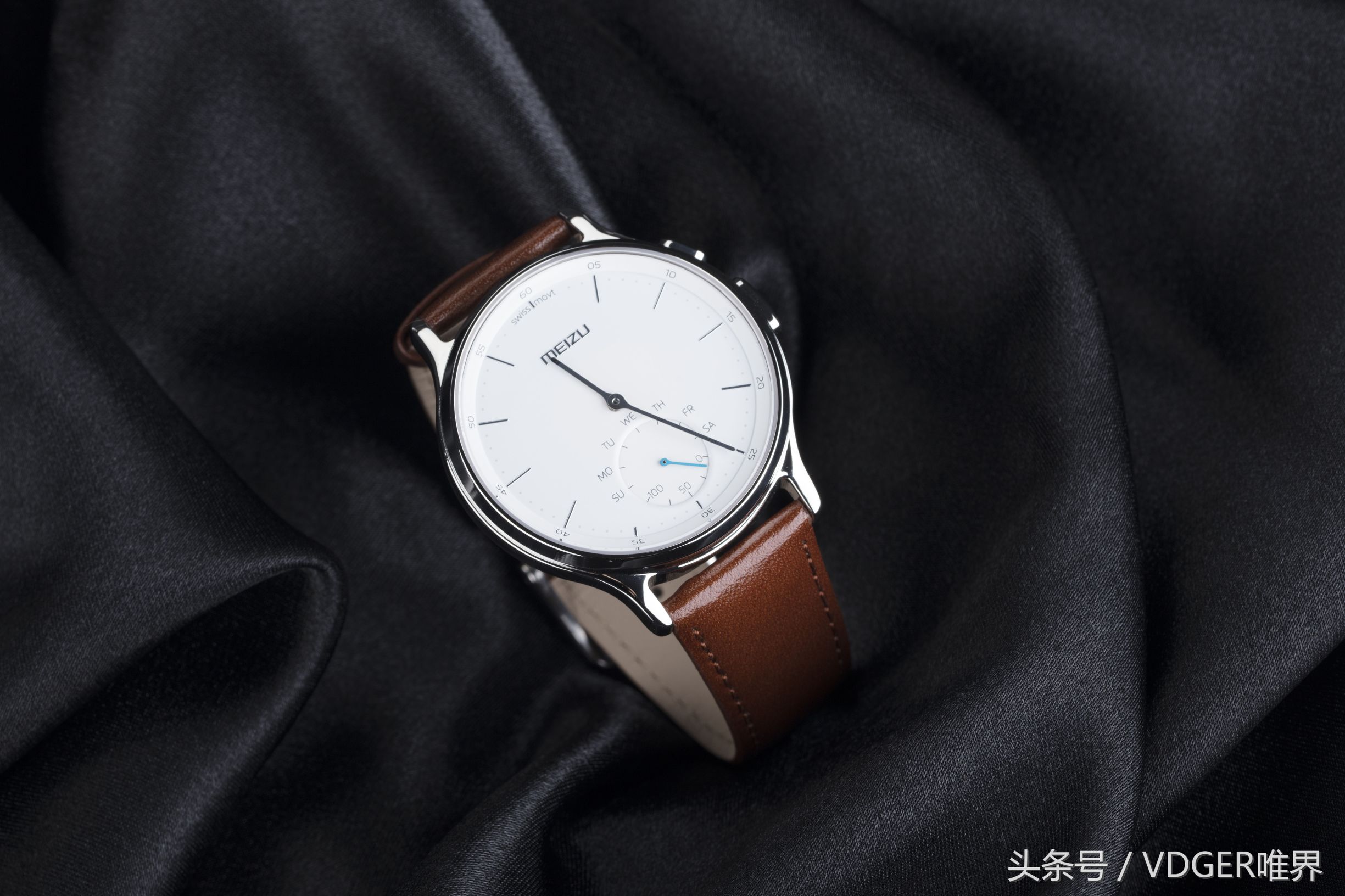 手表也能玩小游戏吗,魅族mix轻智能手表