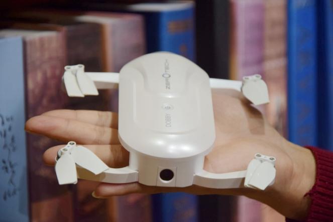 入门级无人机性价比,dobby无人机评测