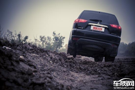 帕杰罗劲畅2022新款五座试驾,2022三菱帕杰罗劲畅试驾视频