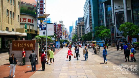 中国十条最富有的商业街看看你知道几个去过几个？