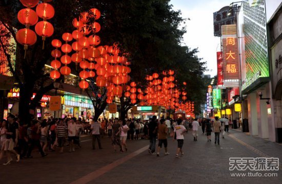 中国十条最富有的商业街看看你知道几个去过几个？