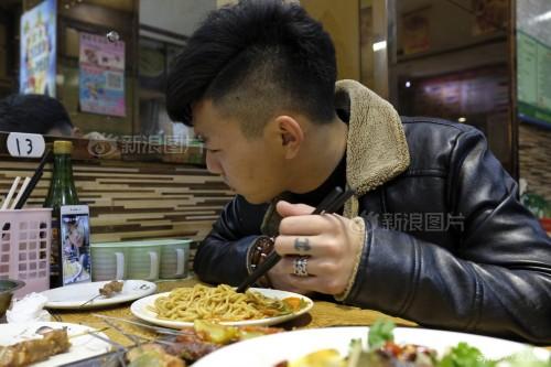 深圳网红直播月入十万,年入百万网红