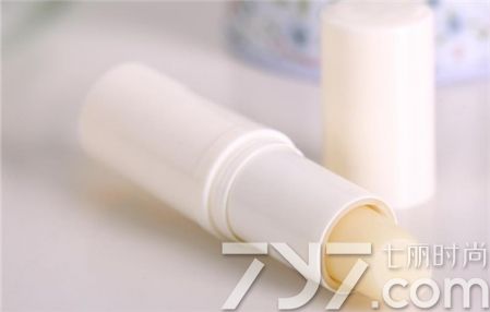 eos的唇膏孕妇可以用吗,eos唇膏哪个牌子最好