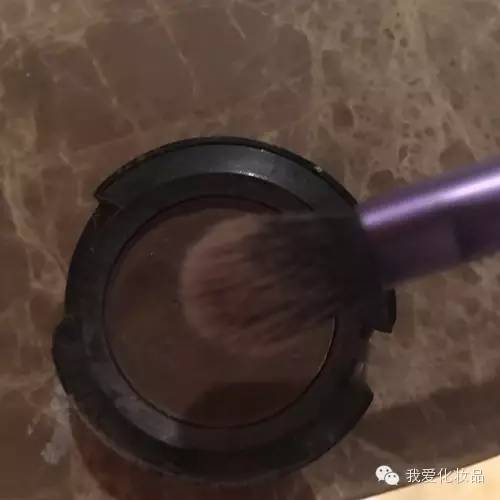 教你画最简单的妆,教大家画一枚超自然的烟熏妆