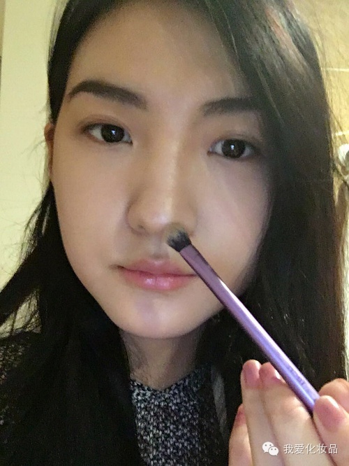 教你画最简单的妆,教大家画一枚超自然的烟熏妆