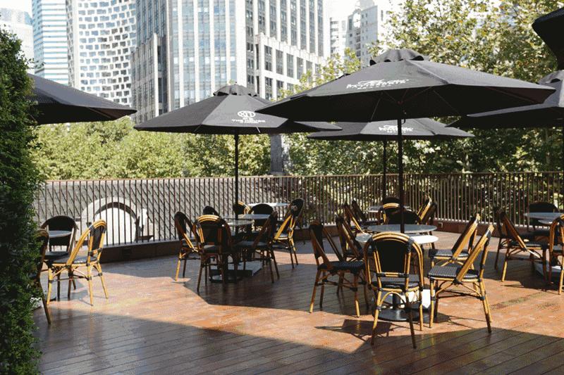 拔草！隐藏在新天地的防空洞酒吧、冠军面包舖、李宗盛阿信的咖啡厅！一天绝不够！