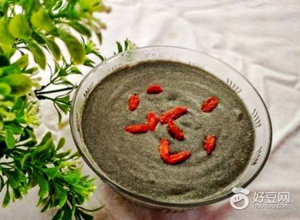 头发干枯毛糙开叉怎么护理,冬季头发干枯毛躁如何做