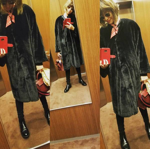 “我有美貌和面包，你给我爱情就好”，“好！”