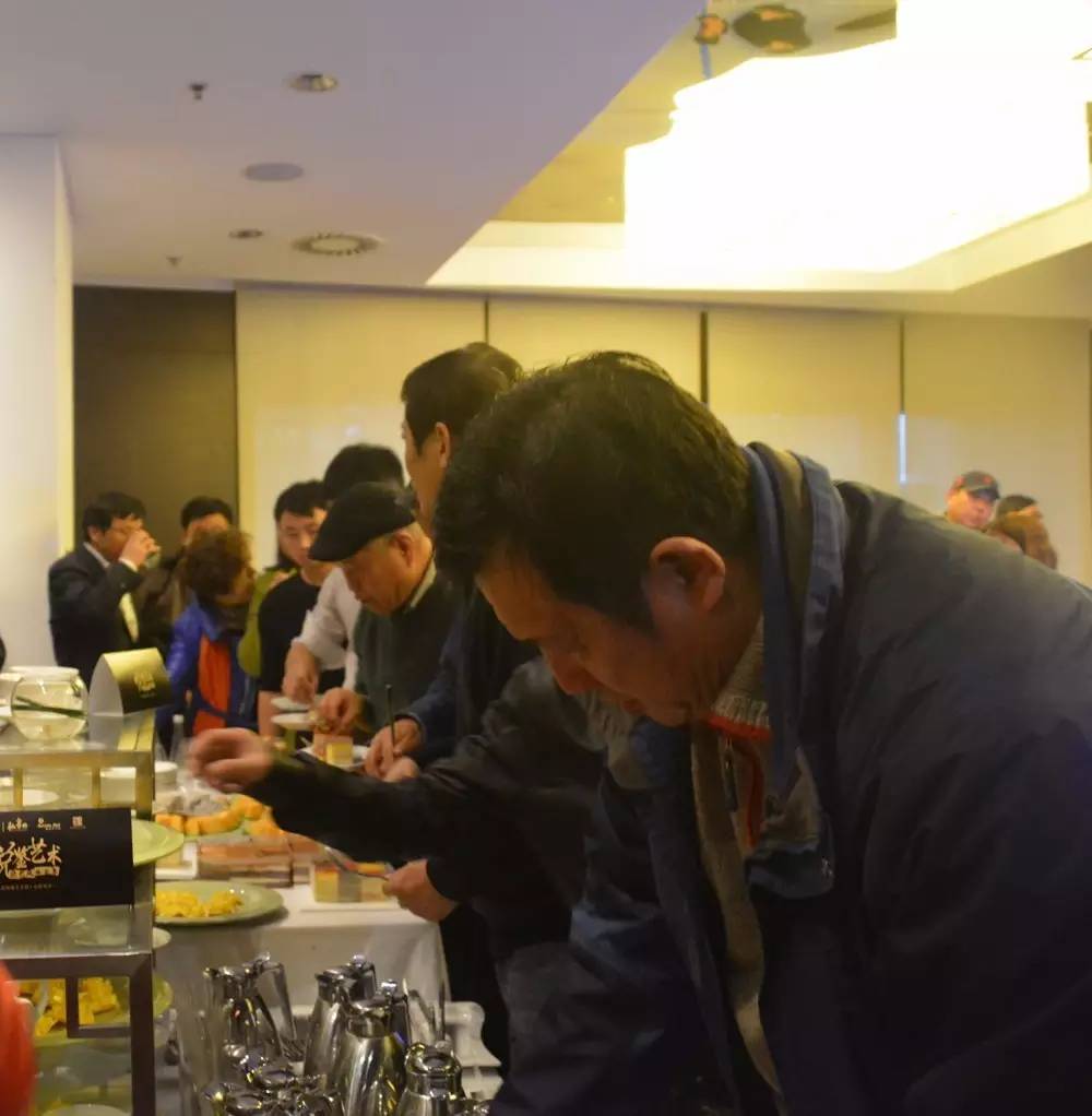 艺术遇上大数据的完美结合为雅昌会员献上一次绝代风华的尊享