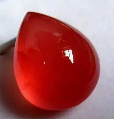 招桃花的红纹石,红纹石哪种贵一点的好