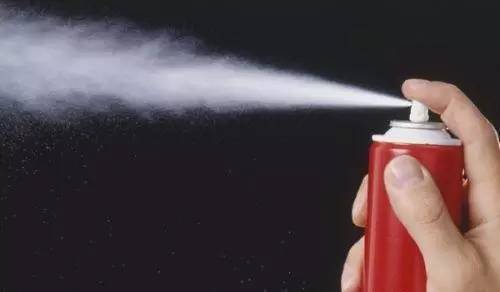 Madam问答室丨天天喷喷雾为什么越喷越干？