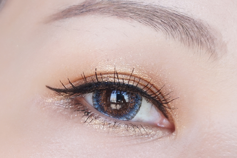 厌倦一成不变?这个圣诞要做最亮眼的少女!