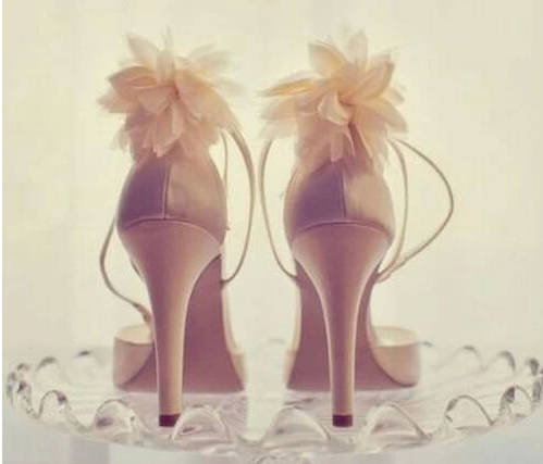 献给不会化妆、不会打扮的女人！非常受用！