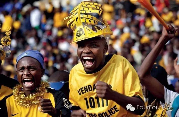 美职联有停车场派对,欧洲有波兹南舞……你不是球迷,所以你不懂足球能如此美妙(Part3)