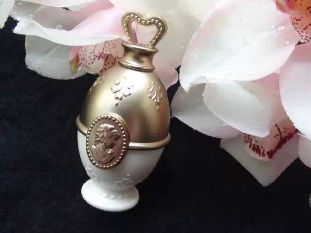 laduree唇釉上市,laduree唇釉开箱