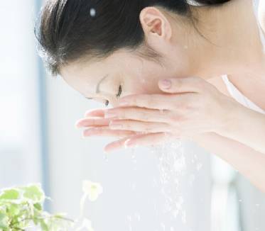 过敏性鼻炎怎么治疗彻底除根,准妈妈怎样预防过敏