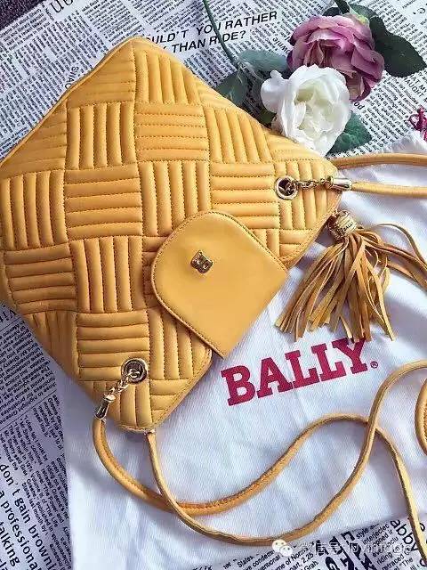 质感满满的平价包包,平价还好看的包包