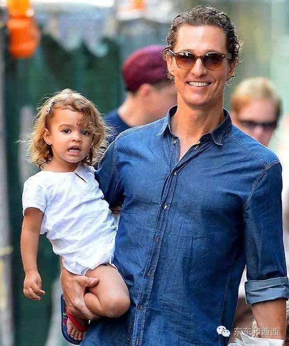 他曾是当红明星,他曾是红极一时的明星