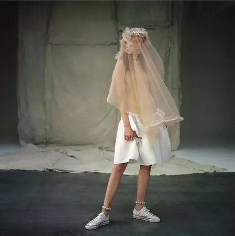 婚纱照运动鞋,婚纱照婚鞋攻略