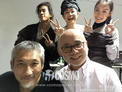 倪妮街景拍照姿势,倪妮最火拍照姿势