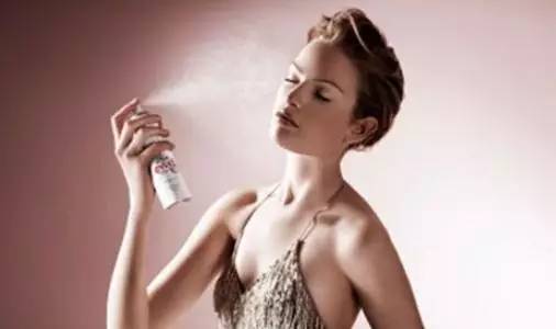 Madam问答室丨天天喷喷雾为什么越喷越干？