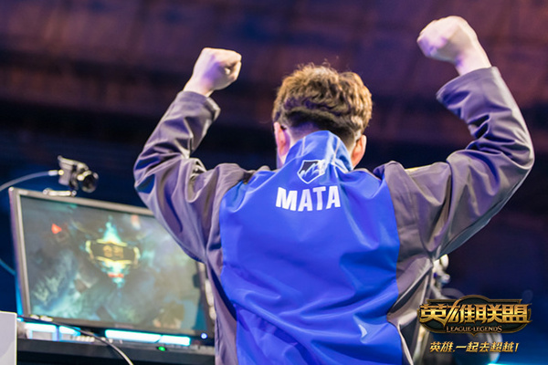 uzi被rekkles单杀,uzi和rekkles双人共玩视频