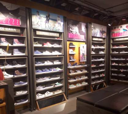 4折？5折？6折？一年一度的友谊通宵店庆又来啦，真的有必要去挤吗？